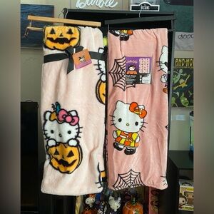 Hello Kitty Halloween Blanket